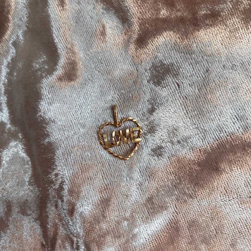 14k Solid Gold Heart Love Pendant View 4
